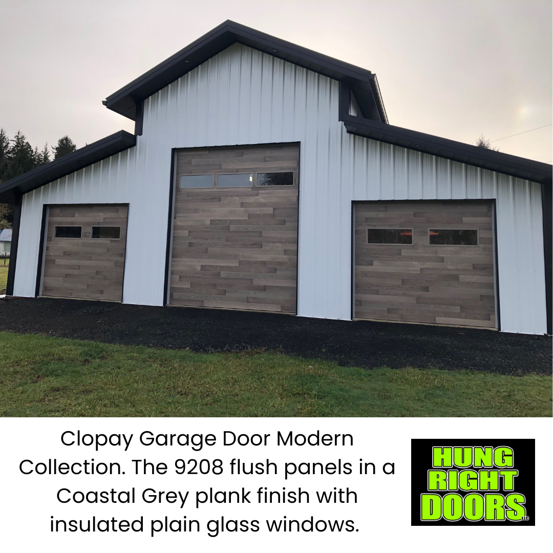 hung-right-doors-intall-of-the-9208-flush-panels-in-a-coastal-gray-plank-from-Clopay-1 (1)